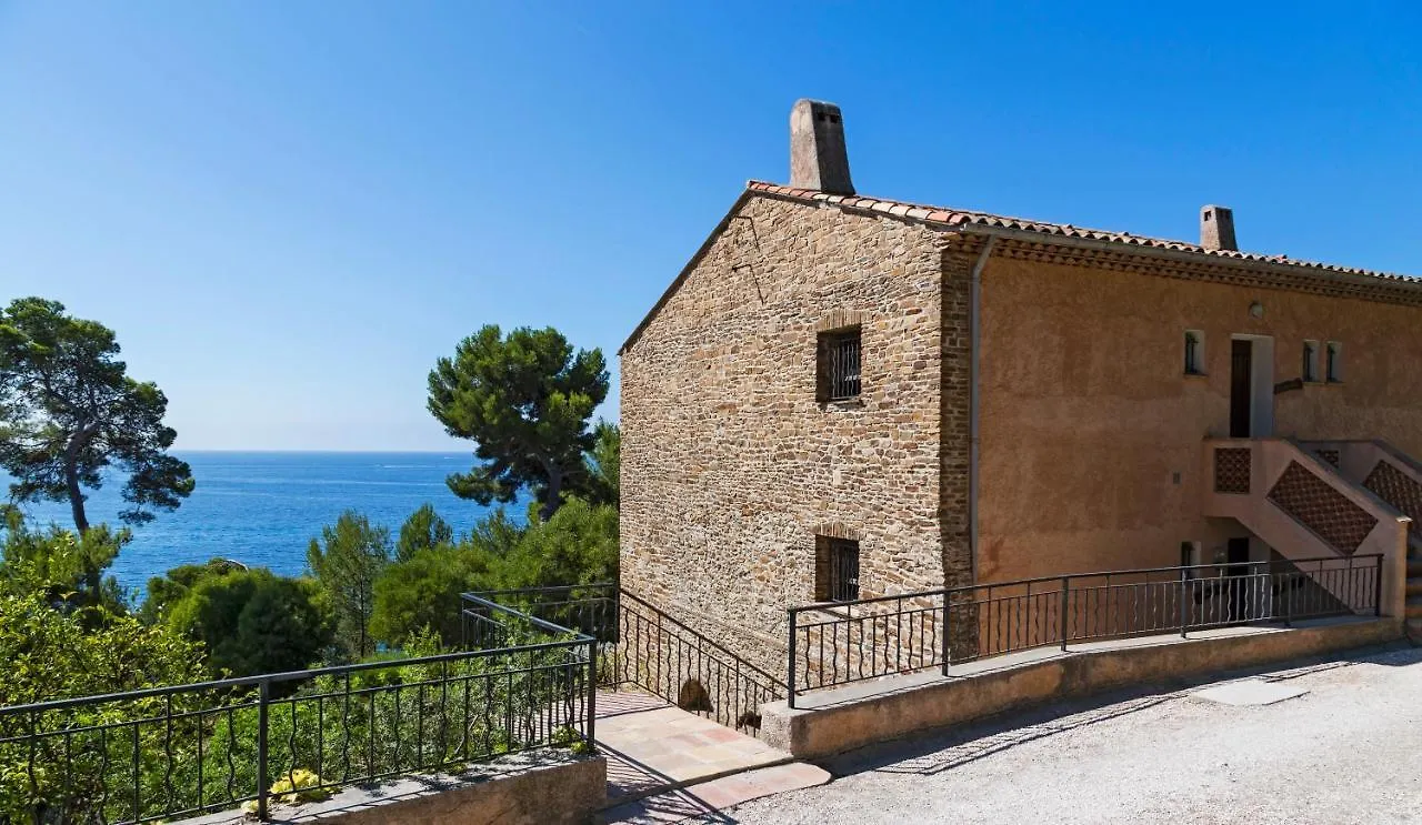 Residence Hoteliere Le Provencal A Giens - Bord De Mer Hyeres 0*,